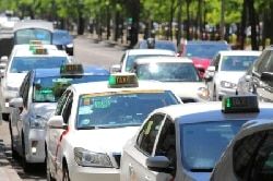 Cerca de 1.000 taxis de Madrid funcionarán con hidrógeno verde en 2026